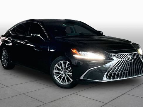 Used 2024 Lexus ES 350 w/ Accessory Package (Z1) FWD image 2