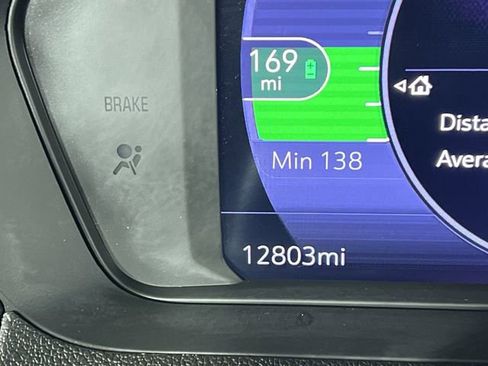 Used 2022 Chevrolet Bolt LT w/ Infotainment Package FWD image 12