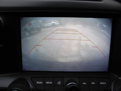 Used 2019 Chevrolet Corvette Stingray Coupe w/ 1LT image 21