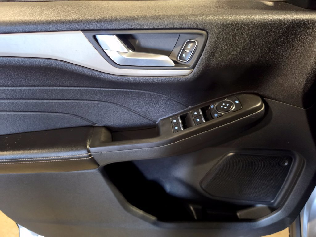 Used 2021 Ford Escape SEL AWD/4WD image 5