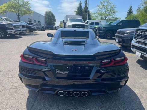 Used 2024 Chevrolet Corvette Z06 RWD image 3