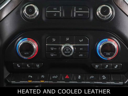Used 2020 GMC Sierra 1500 AT4 w/ AT4 Premium Package AWD/4WD image 21