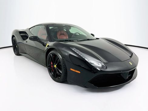 Used 2016 Ferrari 488 GTB RWD image 4