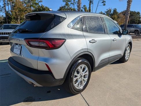 Used 2024 Ford Escape Active image 4