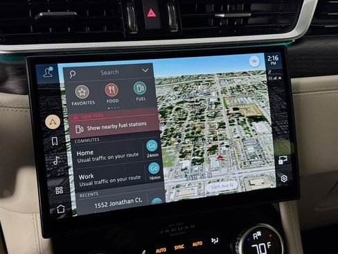 Used 2023 Jaguar F-PACE S image 17