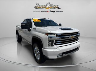 Used 2021 Chevrolet Silverado 2500 High Country w/ Z71 Off-Road Package AWD/4WD video 1