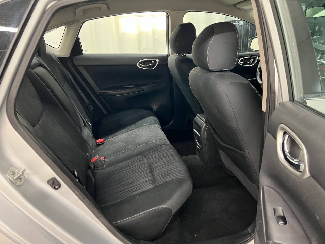 Used 2019 Nissan Sentra SV FWD image 10