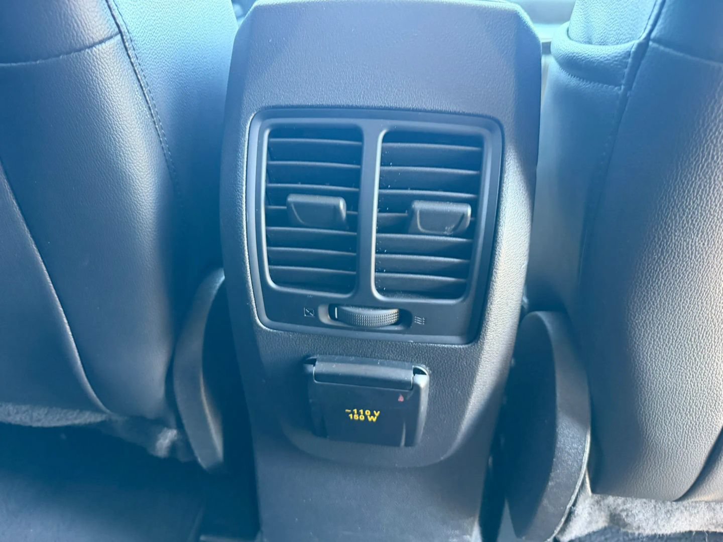 Used 2017 Ford Escape Titanium FWD image 16