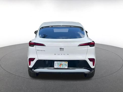 Used 2025 Buick Envista Sport Touring image 12