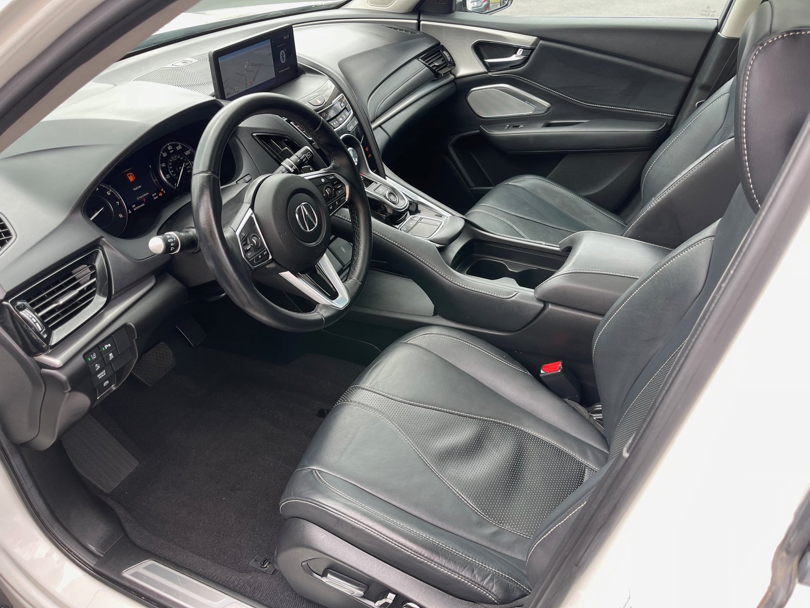 Used 2019 Acura RDX w/ Technology Package AWD/4WD image 25