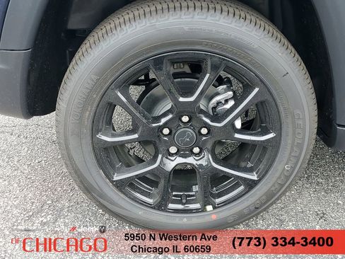 New 2026 Jeep Compass Latitude AWD/4WD image 5