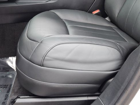 Certified 2024 Land Rover Range Rover Sport Dynamic SE image 24