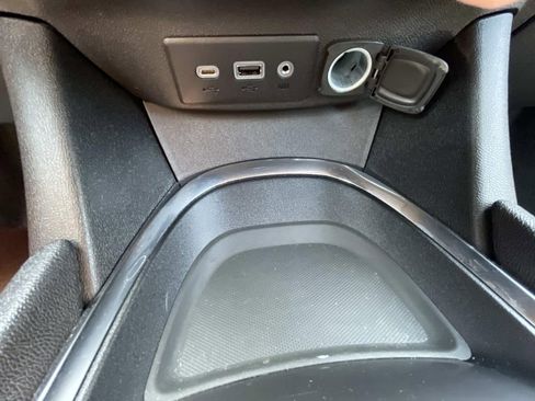 Used 2023 Chevrolet Malibu LT FWD image 22