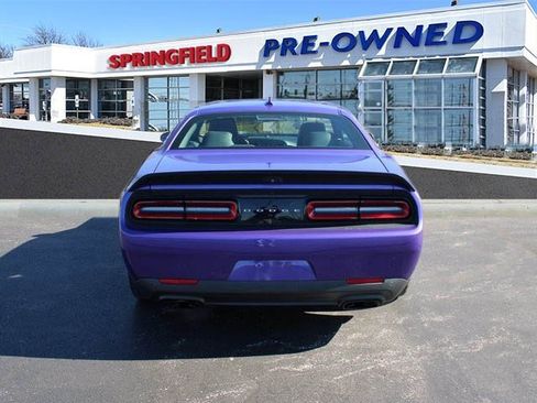 Used 2019 Dodge Challenger SRT Hellcat Redeye image 5