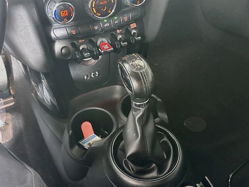 Used 2018 MINI Cooper S FWD image 20