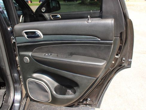 Used 2014 Jeep Grand Cherokee SRT8 w/ Luxury Group II AWD/4WD image 19