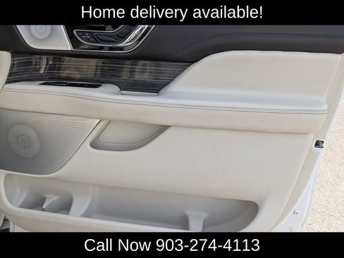 Used 2020 Lincoln Navigator Black Label w/ Cargo Convenience Package AWD/4WD image 40