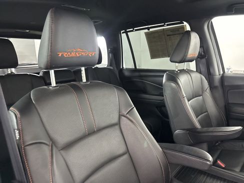 Used 2023 Honda Passport TrailSport image 30