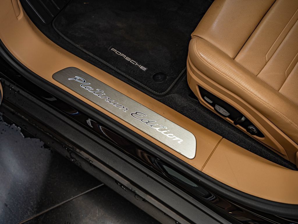 Certified 2023 Porsche Panamera Platinum Edition RWD image 38