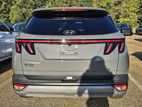 Used 2025 Hyundai Tucson SEL FWD image 5