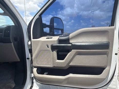 Used 2019 Ford F350 XL w/ Power Equipment Group AWD/4WD image 19
