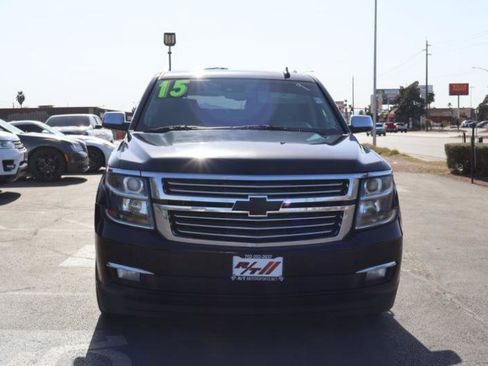 Used 2015 Chevrolet Suburban LTZ image 2