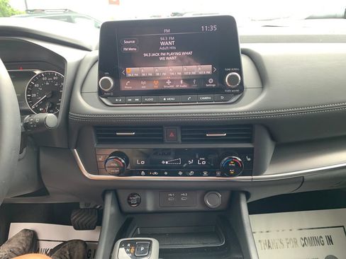 Used 2026 Nissan Rogue SV w/ Cold Weather Package FWD image 13