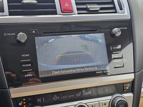 Used 2016 Subaru Outback 2.5i Premium image 8