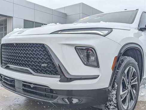 Used 2025 Buick Enclave Sport Touring w/ LPO, Floor Liner Package image 15