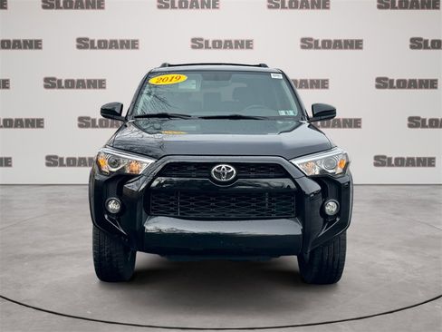 Used 2019 Toyota 4Runner SR5 image 8