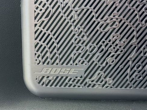 Used 2024 GMC Hummer EV 2X w/ LPO, Illumination Package image 22