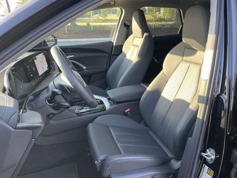 Used 2025 Audi Q5 Prestige AWD/4WD image 17