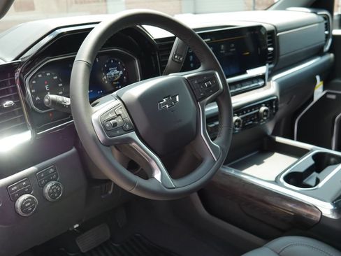 New 2026 Chevrolet Silverado 2500 LTZ w/ LTZ Plus Package AWD/4WD image 37