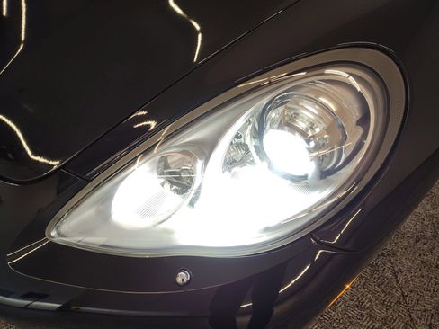 Used 2012 Porsche Panamera Turbo S image 10