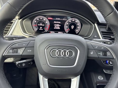Used 2025 Audi Q5 2.0T Premium Plus w/ Premium Plus Package image 31