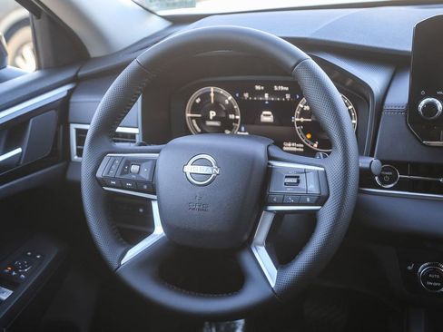 New 2026 Nissan Rogue SL AWD/4WD image 16
