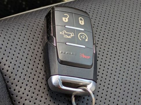 Used 2020 RAM 3500 Limited image 39