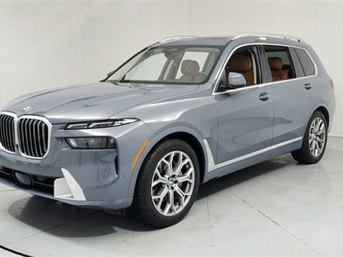 Used 2023 BMW X7 xDrive40i w/ Executive Package image 1