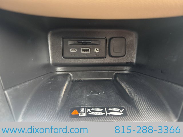Used 2022 Chevrolet Equinox Premier FWD image 38