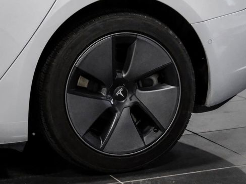 Used 2021 Tesla Model 3 Long Range image 51
