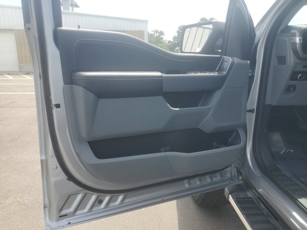 Used 2025 Ford F150 XLT w/ Equipment Group 301A Standard AWD/4WD image 24