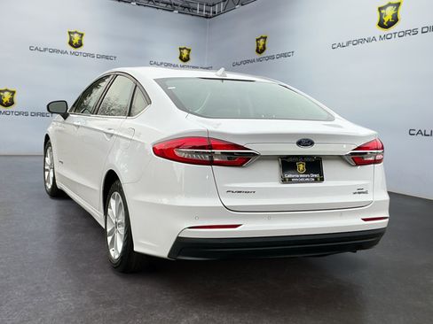 Used 2019 Ford Fusion SE image 7