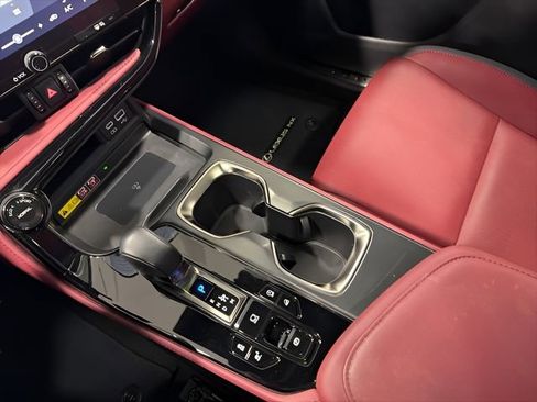 Used 2024 Lexus NX 350 AWD image 23