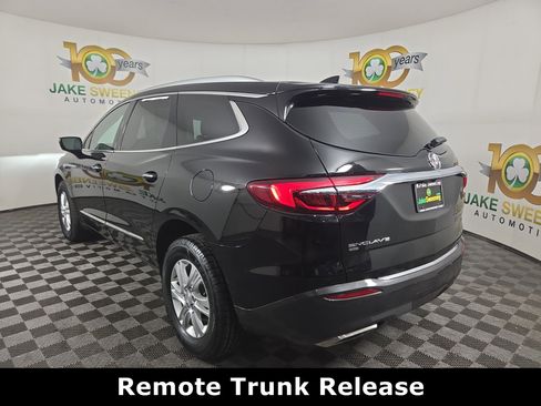 Certified 2020 Buick Enclave Essence image 6