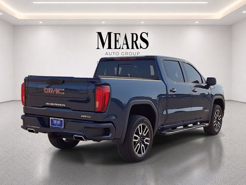 Used 2019 GMC Sierra 1500 AT4 w/ AT4 Premium Package AWD/4WD image 5