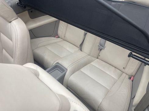 Used 2011 Volvo C70 T5 w/ Convenience Pkg FWD image 24