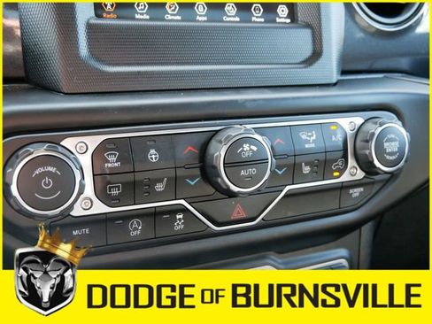 Used 2022 Jeep Wrangler Unlimited Sport image 22