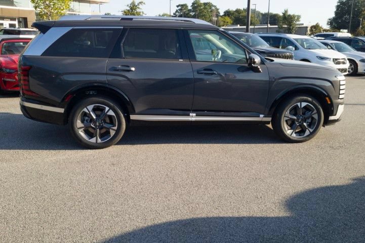 New 2027 Hyundai Palisade Limited FWD image 3