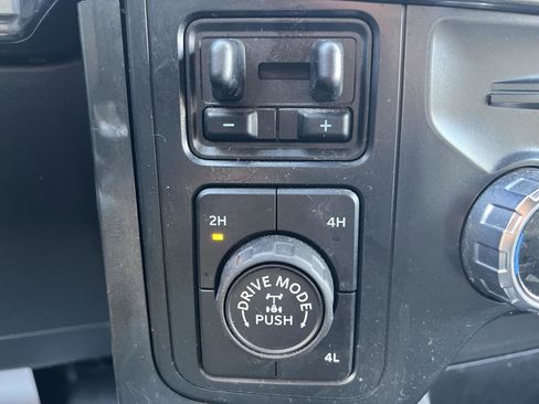 Used 2022 Ford F150 XLT w/ Equipment Group 302A High image 37