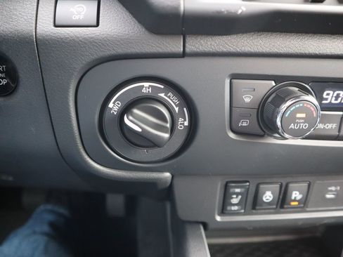 New 2026 Nissan Frontier SV w/ SV Convenience Package image 17